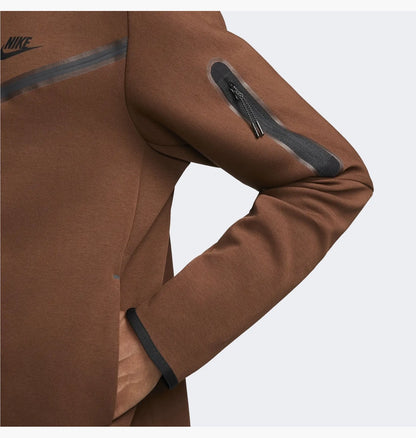 Nike Tech Fleece | Brown