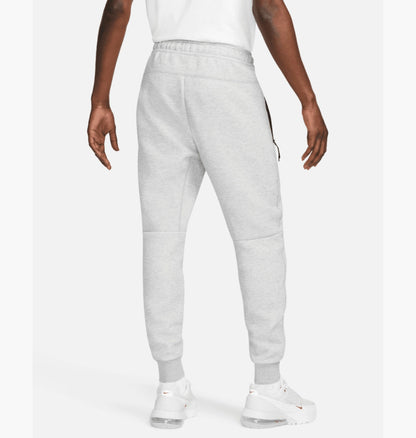 Nike Tech Fleece | Grey